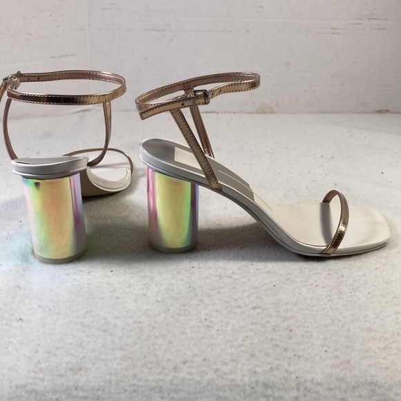 Dolce Vita Woman’s Neomey Rose Gold & Iridescent Heels Sandals - Picture 4 of 7